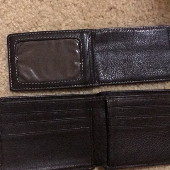 Roots Canada Mens leather wallet - Picture 8 of 8